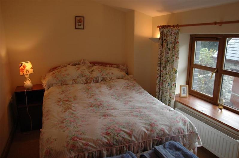 Neuadd Arms Hotel Llanwrtyd Wells Buitenkant foto